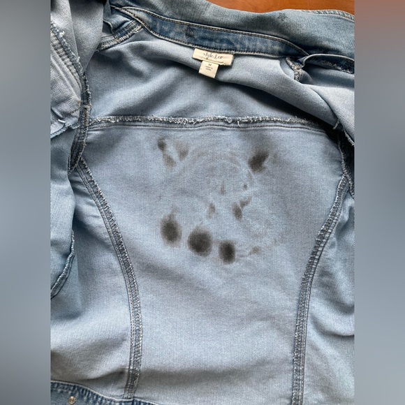 Jean jacket with stars and tiger face - Picture 11 of 14